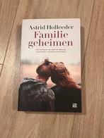 Astrid Holleeder - Familiegeheimen, Boeken, Ophalen of Verzenden, Gelezen, Astrid Holleeder