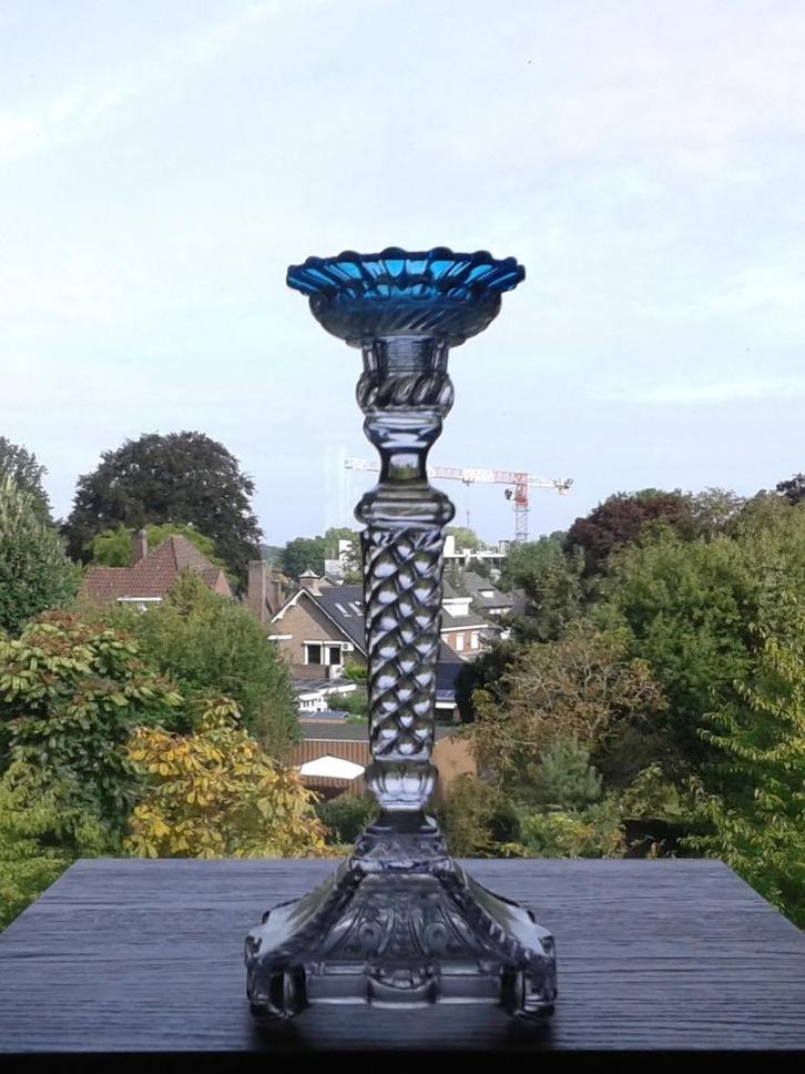 Kandelaar Persglas Art Deco, Antiek en Kunst, Antiek | Kandelaars, Glas, Ophalen of Verzenden