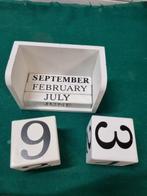 Kalender van hout wit, Ophalen of Verzenden, 'T Olde Gre-j, Info@toldegrej.nl, Endepoelstraat 20f Didam