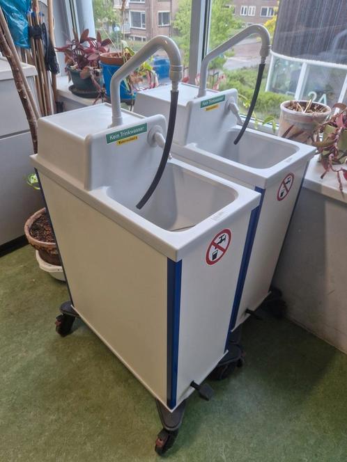 Mobiele waterpunten (4 stuks), Doe-het-zelf en Verbouw, Transportwagens, Zo goed als nieuw, Transportkar, Ophalen