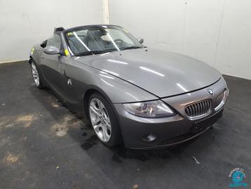 BMW Z4   E85  diverse onderdelen  beschikbaar voor biedingen