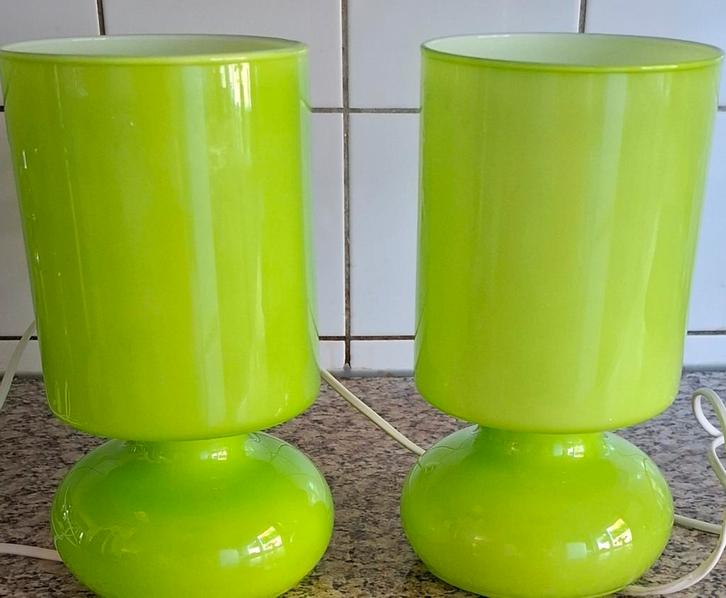 Tafellamp. IKEA LYKTA.  2 st. Ca '80/'90. 13/25 cm., Huis en Inrichting, Lampen | Tafellampen, Zo goed als nieuw, Minder dan 50 cm