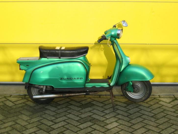 ALMOST CLASSIC ZUNDAPP ROLLER 561 VEEL GEBRUIKTE ONDERDELEN, Fietsen en Brommers, Brommeronderdelen | Zundapp, Gebruikt, Overige typen