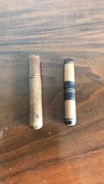2 houten naaldenkokers, Antiek en Kunst, Curiosa en Brocante, Ophalen of Verzenden