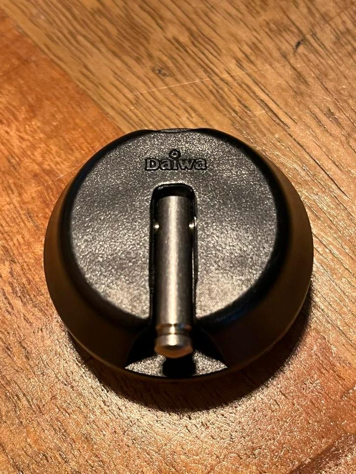 Daiwa Universal Bite 'N' Run Convers baitrunner, Watersport en Boten, Hengelsport | Karpervissen, Zo goed als nieuw, Molen, Ophalen of Verzenden