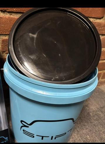 # Gloed Nieuwe Stipt Emmer 12 Liter + Deksel Top Kwaliteit # beschikbaar voor biedingen