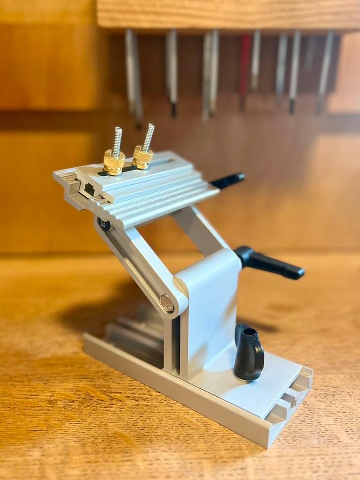 Peaktool instelbaar hulpstuk werkbankslijpmachine, Doe-het-zelf en Verbouw, Gereedschap | Slijpmachines, Zo goed als nieuw, Overige typen