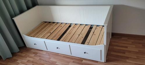 Ikea Hemnes uitschuifbaar bed, Huis en Inrichting, Slaapkamer | Bedden, Gebruikt, Eenpersoons, 200 cm, Hout, Wit, Ophalen