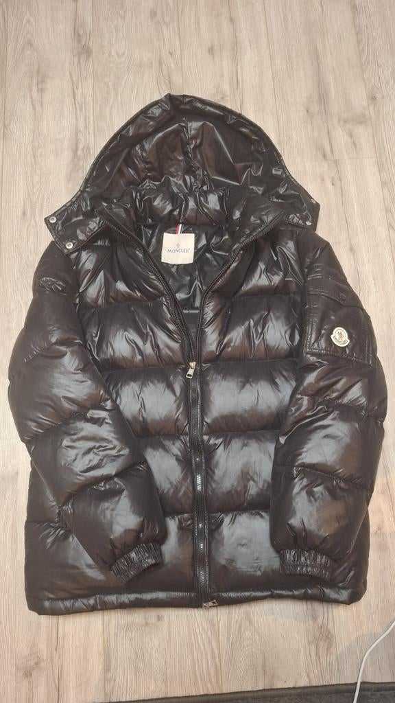Moncler Maya Jas Met NFC Scan  maat xl, Ophalen, Moncler, Maat 48/50 (M), Zwart