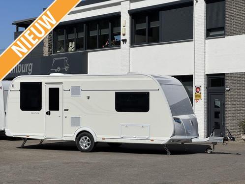 Tabbert Pantiga 550 TDL , MODEL 2025, Caravans en Kamperen, Caravans, tot en met 4, 1250 - 1500 kg, Rondzit, Tabbert, Frans bed