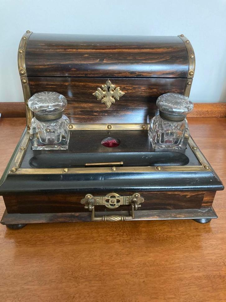 Antieke Coromandel Houten Brievenhouder met Inktpotten, Antiek en Kunst, Antiek | Kantoor en Zakelijk, Ophalen of Verzenden