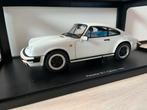 Porsche 911 (930) Carrera 3.2 1988 wit  #78012 Autoart 1:18, Ophalen of Verzenden, Zo goed als nieuw, Auto, Autoart