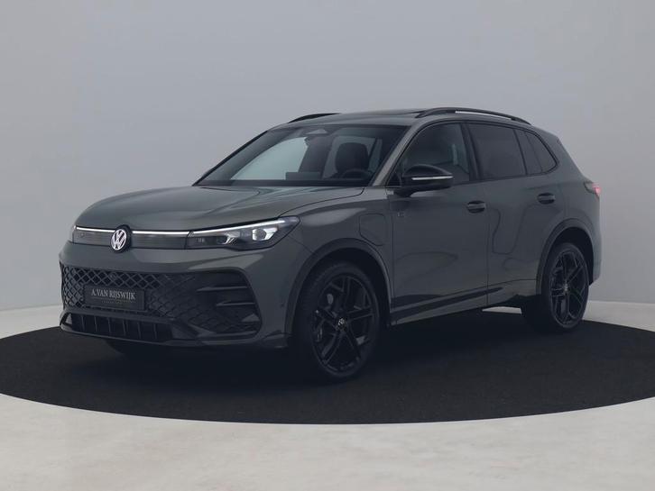 Volkswagen Tiguan NEW 1.5 eHybrid R-Line Edition | PANO | 36, Auto's, Volkswagen, Bedrijf, Te koop, Tiguan, 360° camera, ABS, Achteruitrijcamera