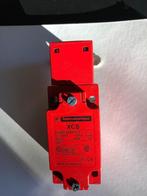 Twee veiligheids schakelaars, Hobby en Vrije tijd, Ophalen of Verzenden, Zo goed als nieuw