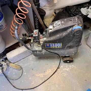 Perslucht Compressor (Olievrij) beschikbaar voor biedingen