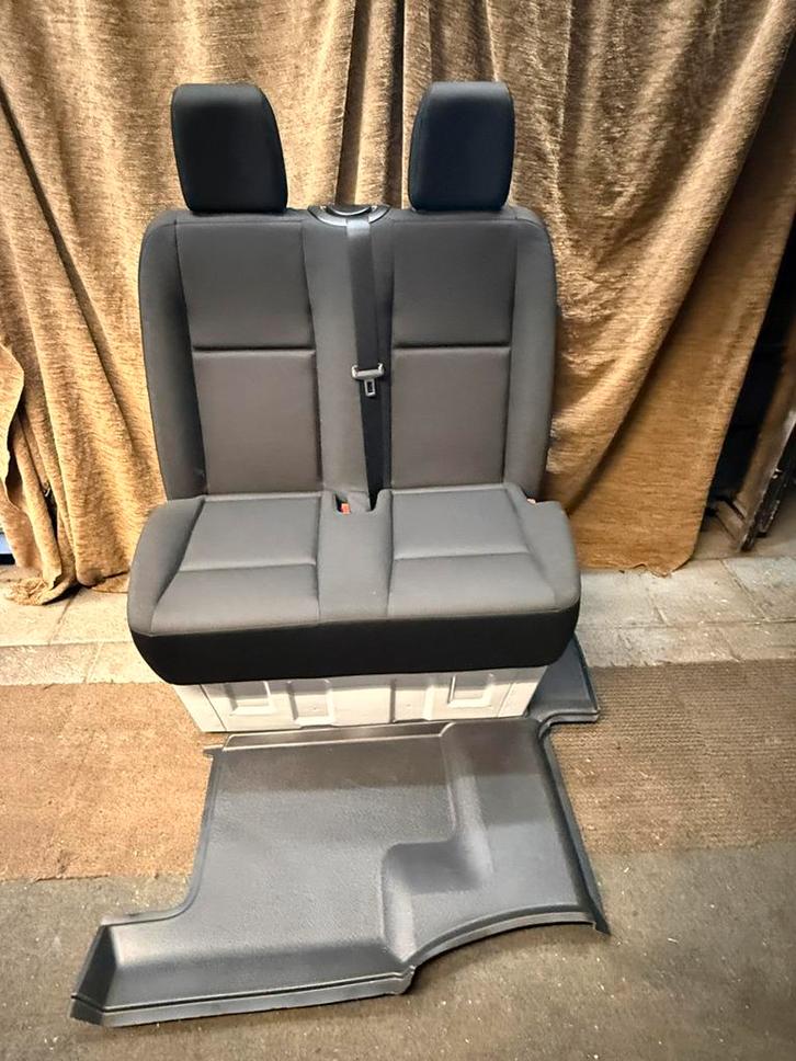 Bijrijdersbank voor mercedes sprinter 907/910, Auto-onderdelen, Interieur en Bekleding, Nieuw, Ophalen
