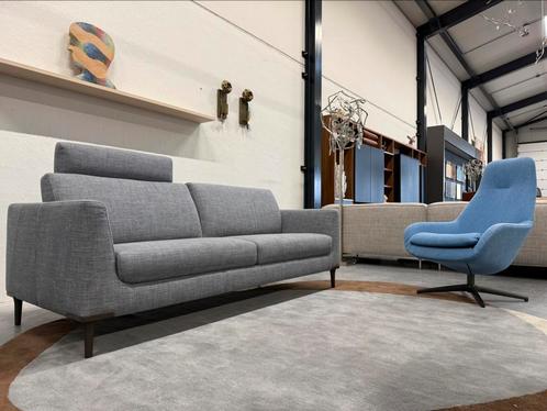 Nieuw Leolux Evidence Brisa Bank 2x90 Blandas stof Design, Huis en Inrichting, Banken | Bankstellen, Nieuw, Rechte bank, Driepersoons