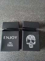 2 leuke silicone v pakjes sigaretten houders (prijs is beide, Ophalen of Verzenden, Nieuw, Tabaksdoos of Verpakking