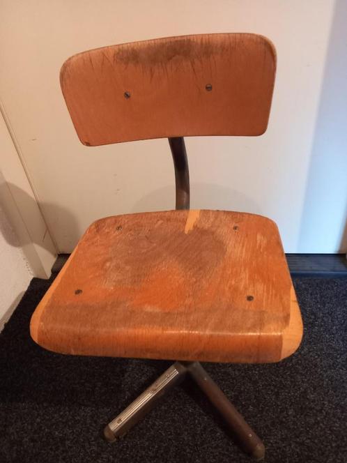 KLEUTERSTOEL, Kinderen en Baby's, Kinderkamer | Tafels en Stoelen, Gebruikt, Stoel(en), Ophalen