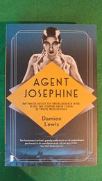 Agent Josephine - Damien Lewis, Achtergrond en Informatie, Ophalen of Verzenden, Zo goed als nieuw, Damien Lewis