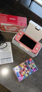 Nintendo switch lite + Mario Kart, Spelcomputers en Games, Ophalen of Verzenden, Roze of Coral, Zo goed als nieuw
