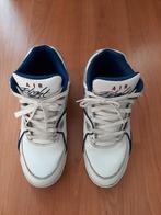 Nike air Jordan sneaker wit - blauw maat 41, Ophalen of Verzenden, Zo goed als nieuw, Blauw