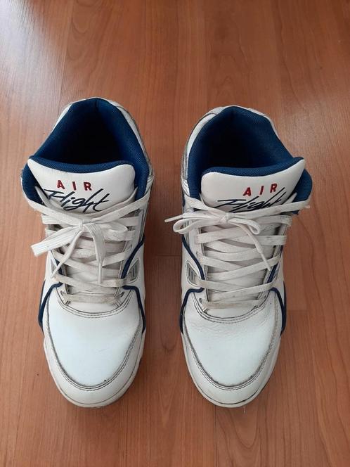 Nike air Jordan sneaker wit - blauw maat 41, Kleding | Heren, Schoenen, Zo goed als nieuw, Blauw, Ophalen of Verzenden