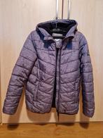 Warme grijze winterjas met capuchon, maat 158 - 164, Kinderen en Baby's, Kinderkleding | Maat 158, Ophalen of Verzenden, Zo goed als nieuw