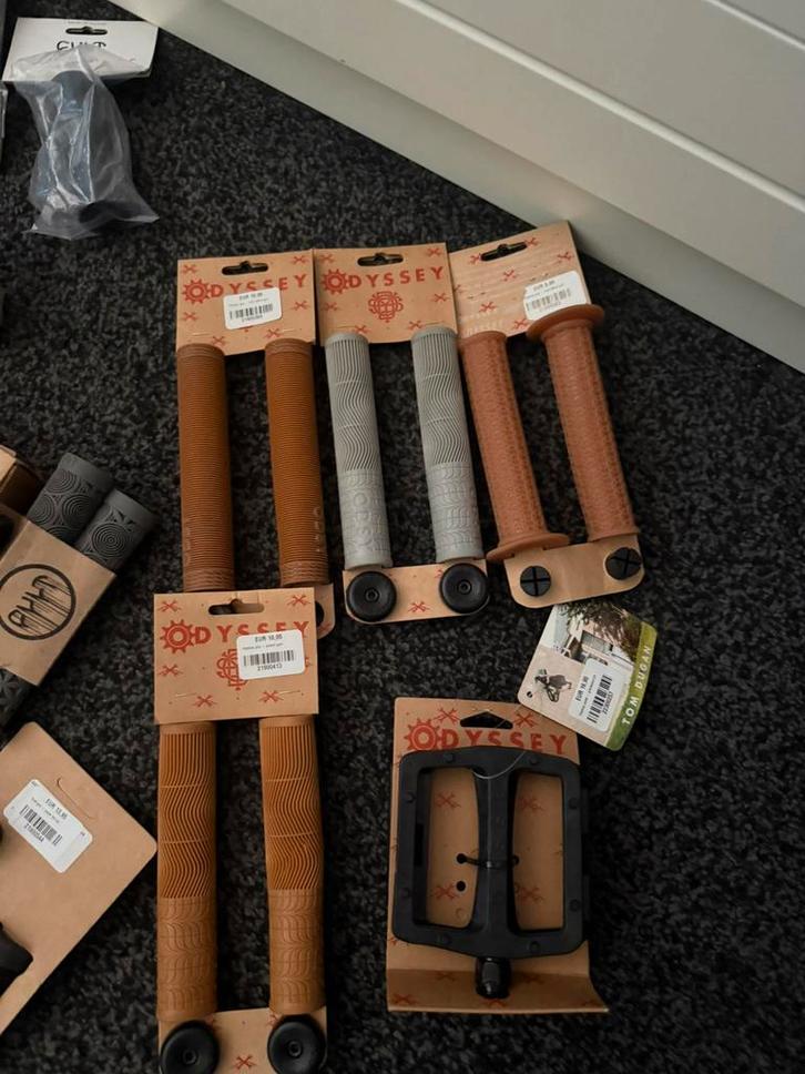 Stuntstep&bmx onderdelen nieuw, Fietsen en Brommers, Steps, Nieuw, Gewone step, Ophalen of Verzenden