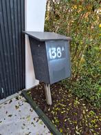 Pakket box / brievenbus, Tuin en Terras, Ophalen, Gebruikt, Hout, Staande brievenbus