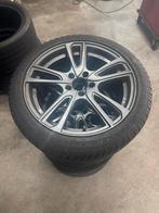 18 inch Winterset Dunlop 245/40/18 - mercedes a klasse, Ophalen, 18 inch, Banden en Velgen, Winterbanden