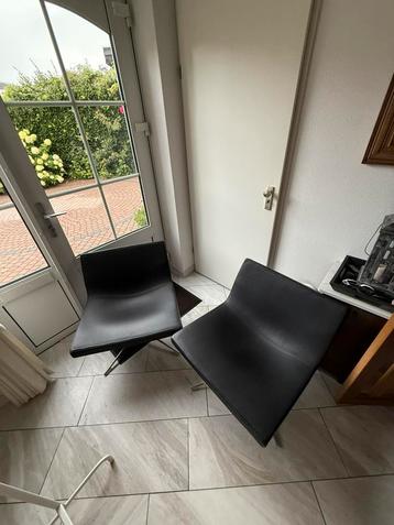 Designer stoelenset OFFECCT (gaan per 2) beschikbaar voor biedingen