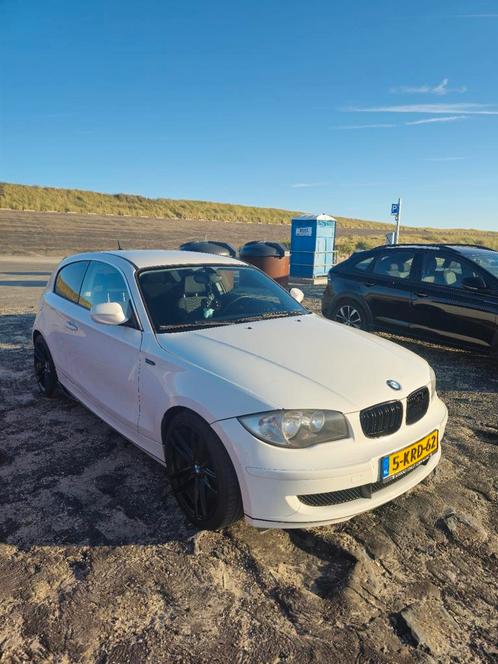 BMW 1-Serie 2.0 116I 3DR 2011 Wit, Auto's, BMW, Particulier, 1-Serie, ABS, Airbags, Airconditioning, Centrale vergrendeling, Elektrische ramen