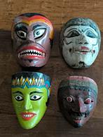 4 oude maskers Indonesië, Antiek en Kunst, Kunst | Niet-Westerse kunst, Ophalen of Verzenden