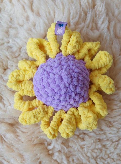 Knuffel bloem kraamkadootje gehaakt handgemaakt, Kinderen en Baby's, Speelgoed | Knuffels en Pluche, Nieuw, Overige typen, Ophalen of Verzenden