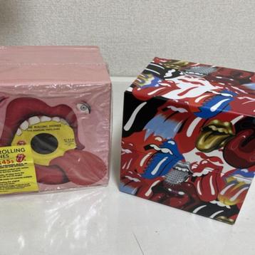 THE ROLLING STONES SINGLES BOX SET (1971-2006) 45 CD's NEU beschikbaar voor biedingen