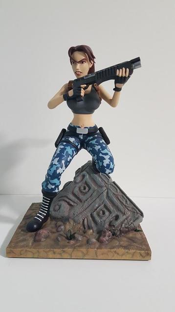 Tomb Raider III: Adventures of Lara Croft Exclusive Edition beschikbaar voor biedingen