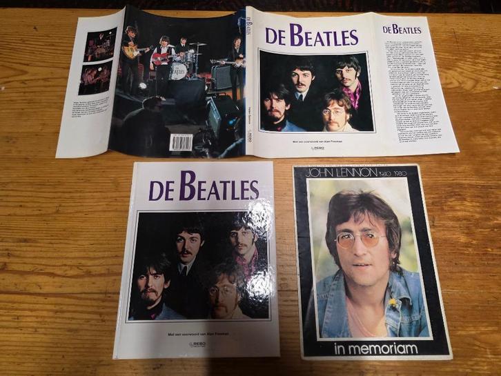 boek over the Beatles met poster John Lennon 1940 1980, Verzamelen, Muziek, Artiesten en Beroemdheden, Zo goed als nieuw, Boek, Tijdschrift of Artikel