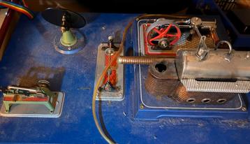 Vintage Stoommachine met toebehoren beschikbaar voor biedingen