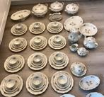 Servies compleet 12 delig Hutschenreuther Hohenberg, Antiek en Kunst, Antiek | Servies compleet, Ophalen