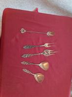 Verschillende verzilverde lepels en een taartvork, Antiek en Kunst, Ophalen of Verzenden