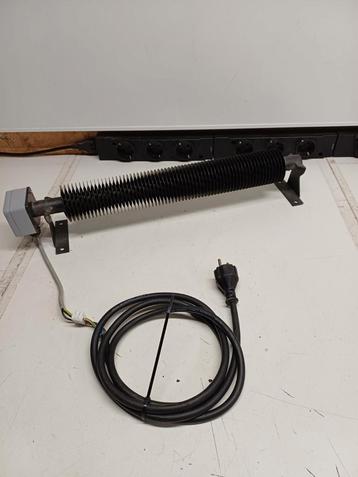 Standkachel 500W - Werkt Prima! beschikbaar voor biedingen