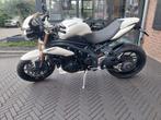 TRIUMPH SPEED TRIPLE (bj 2011), Bedrijf, 3 cilinders, 1050 cc, Meer dan 35 kW