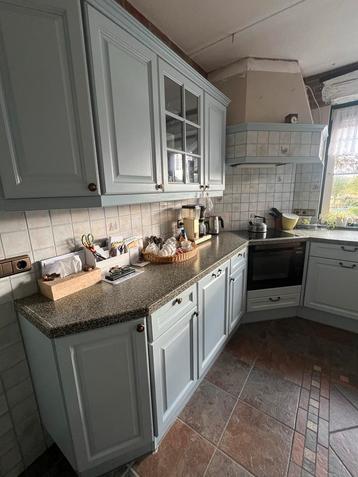 Grote massief eikenhouten landelijke keuken - lichtblauw beschikbaar voor biedingen