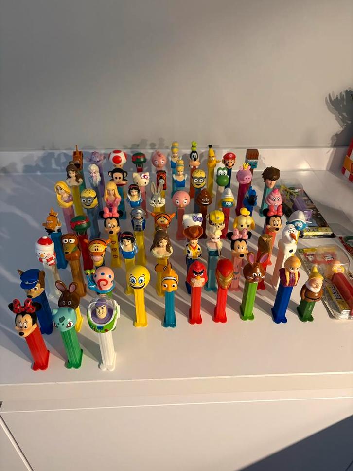 Grote PEZ Dispenser Verzameling - 55 Stuks, Verzamelen, Merken en Reclamevoorwerpen, Zo goed als nieuw, Gebruiksvoorwerp, Verzenden