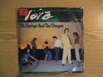 TOTO   ST. GEORGE AND THE DRAGON / A SECRET LOVE, Cd's en Dvd's, Vinyl Singles, 7 inch, Single, Ophalen of Verzenden, Zo goed als nieuw