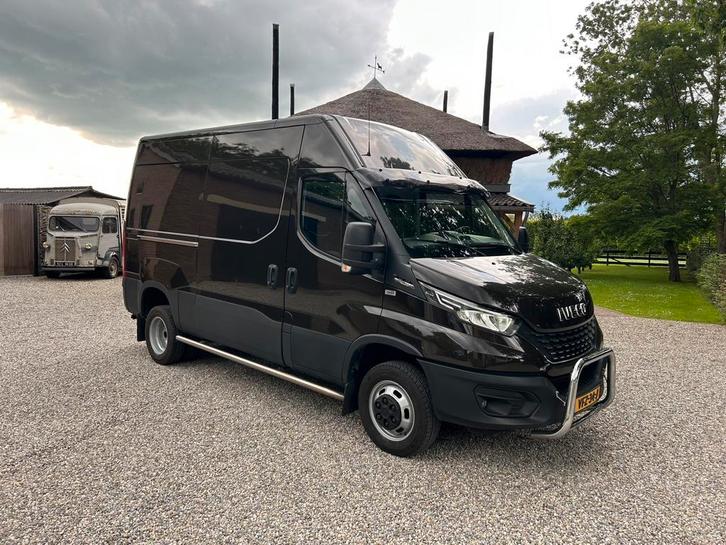 🇳🇱Iveco Daily 50c18 HiMatic LUCHTGEREMD 6500kg Trekgewicht, Auto's, Bestelauto's, Bedrijf, Iveco, Diesel, Euro 6, Automaat, Ophalen