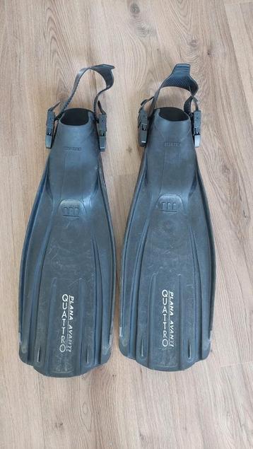 Mares Duikvinnen zwemvliezen flippers maat S beschikbaar voor biedingen