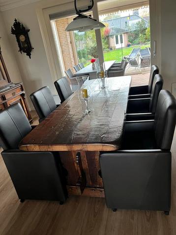 Eikenhouten Eettafel + 6 Leren Stoelen - Vakwerkhuis Hout beschikbaar voor biedingen