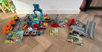 Duplo goederentrein 10875 + brug 10872 + wissels 10882, Kinderen en Baby's, Speelgoed | Duplo en Lego, Ophalen, Zo goed als nieuw